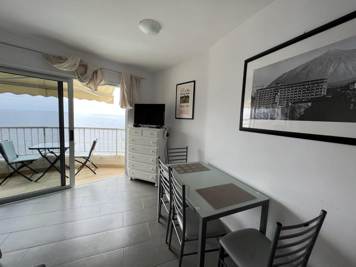 Sunset Ocean View Apartment อิคอดเดลอสวินอส ภายนอก รูปภาพ